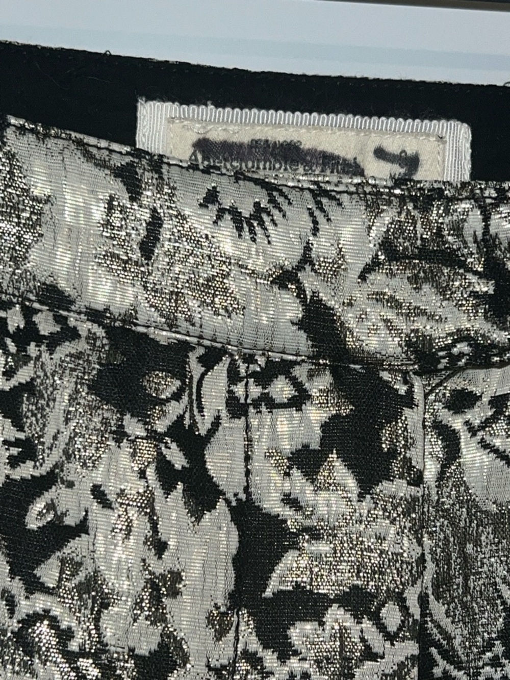 Abercrombie & Fitch Black and Cream Floral Jeans Dress Pants - Picture 5 of 9